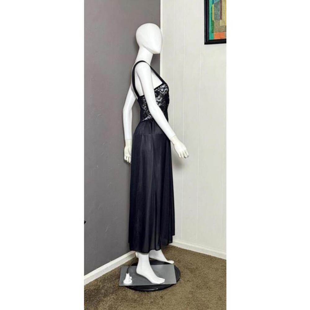 1970's Black Lacy Nightgown Keyhole Neck Full Sweep size L-XL - Picture 5 of 10